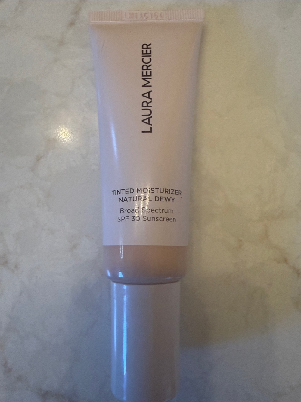New Laura Mercier Tinted Natural Moisturizer Dewy-Cameo SPF 30
